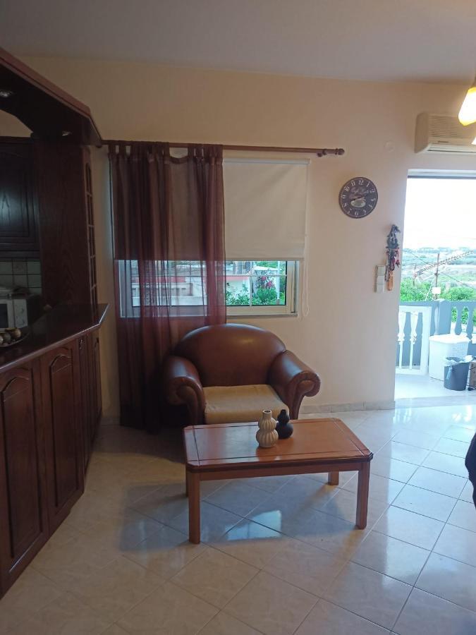 Giannis House In Kissamos Apartment Exterior foto